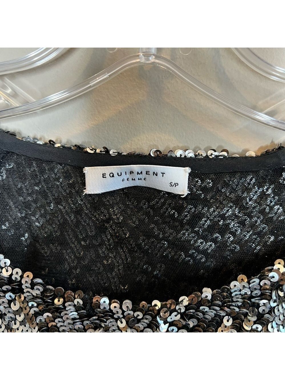 Equipment Abeline Long Bell Sleeve Sequin Top SZ S - Picture 6 of 9